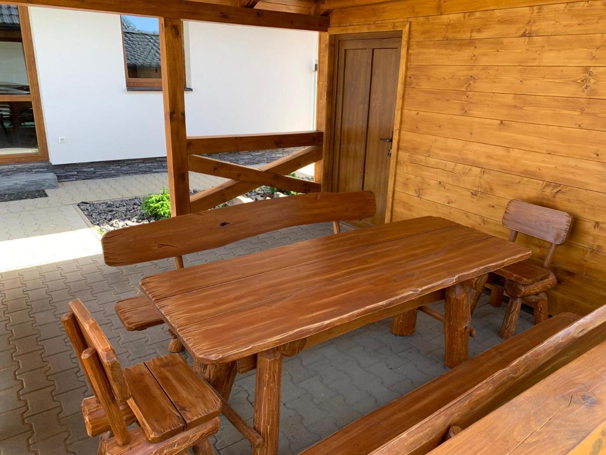 Vila Svistovka Stará Lesná Kültér fotó